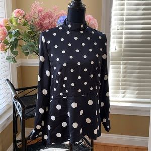 ⭐️! H&M Satin Polka Dot Blouse !⭐️